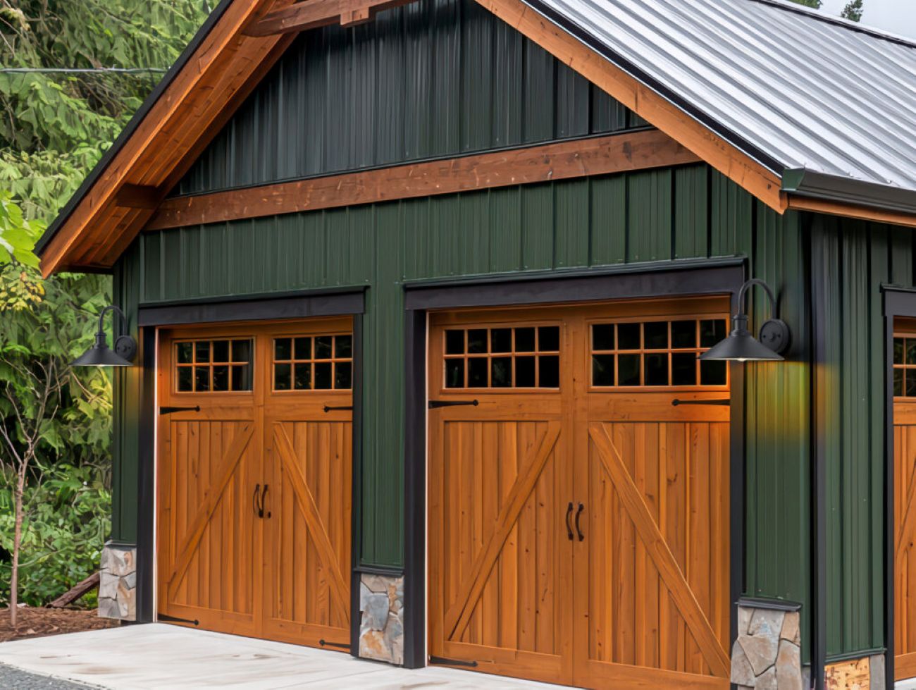 Choose The Best Barn Lights for Outdoor Farmhouse: Buying Guide - Flyachilles