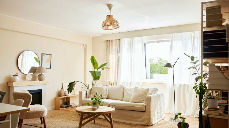 From Dim to Dazzling: 8 Smart Ways to Brighten a Dark Living Room - Flyachilles