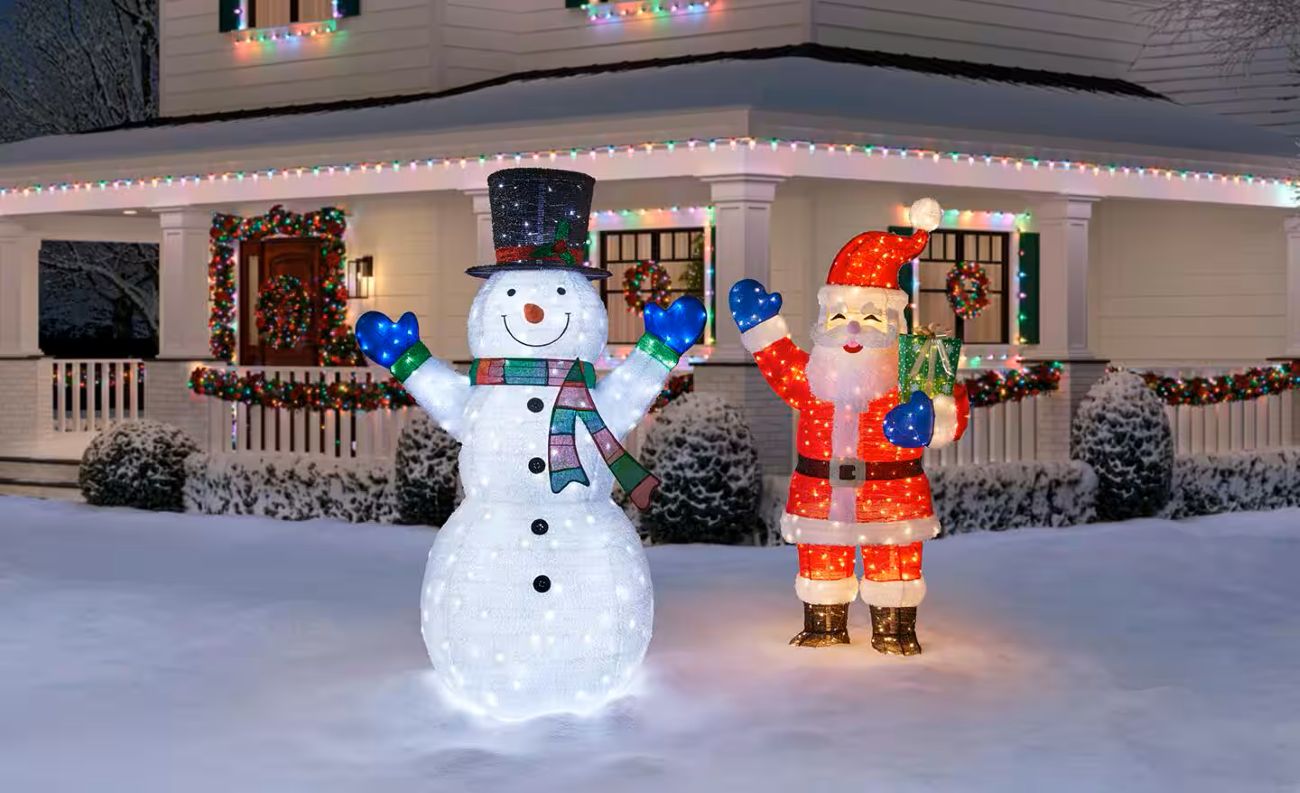 How to Use Christmas Lights After Christmas: 8 Reuse Ideas - Flyachilles