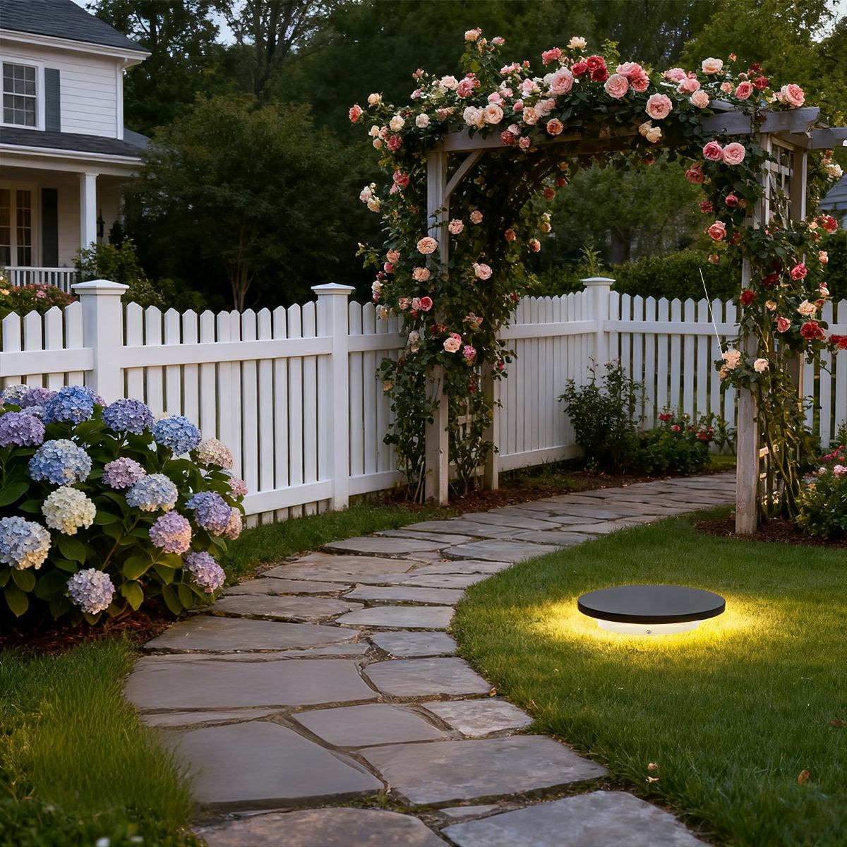 Waterproof Solar Outdoor Grass Light LED Ground Lights for Villa Garden