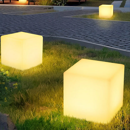 360 ° Modern Minimalist Cube Outdoor Floor Lamp - Flyachilles