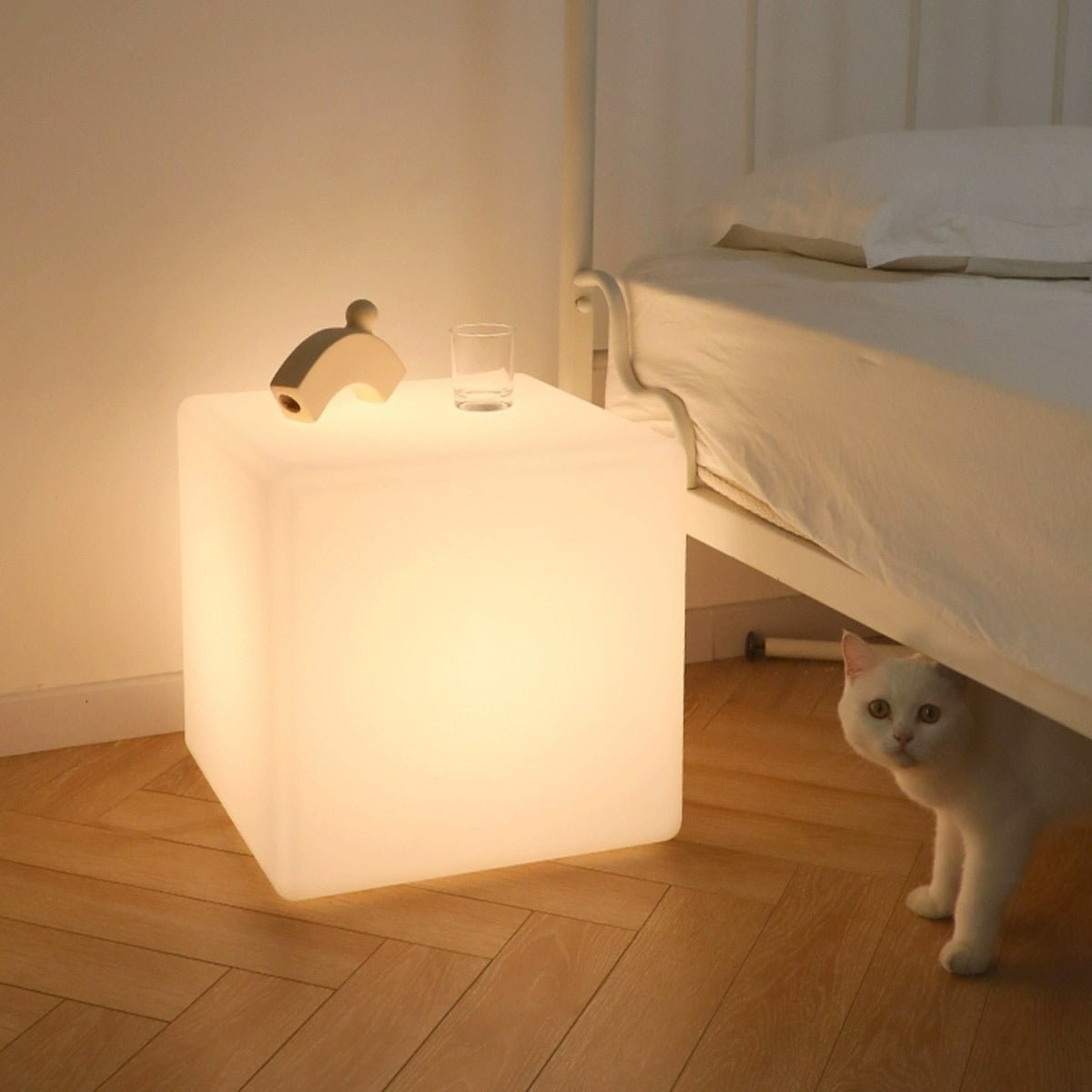 360 ° Modern Minimalist Cube Outdoor Floor Lamp - Flyachilles