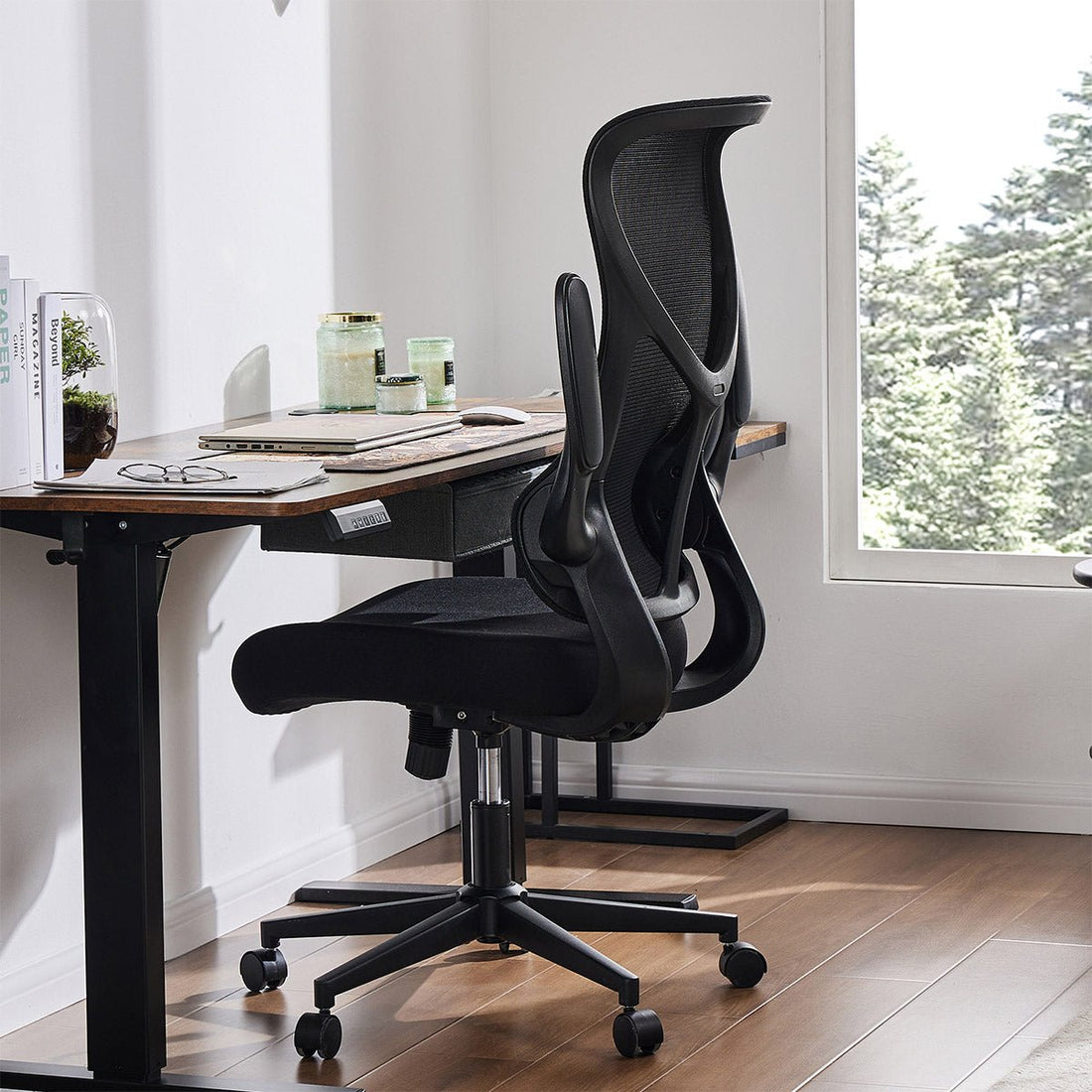 360 ° Rotatable Ergonomic Computer Mesh Office Chair with Armrests Support - Flyachilles