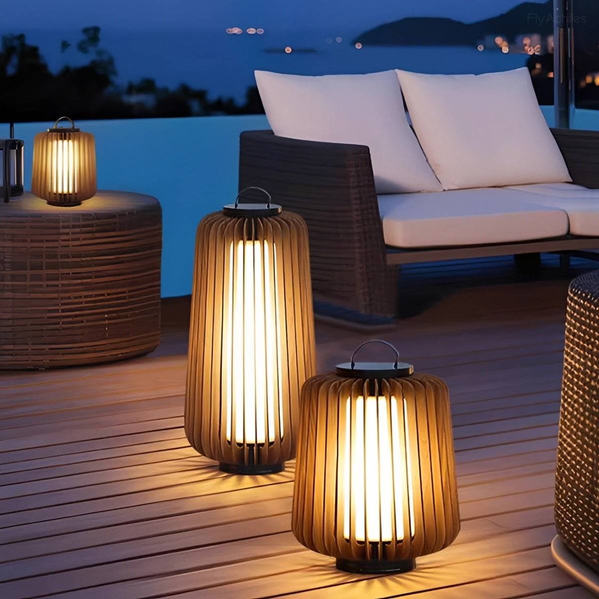 Waterproof Modern Ribbed Cylindrical LED Outdoor Floor Lamp Lantern