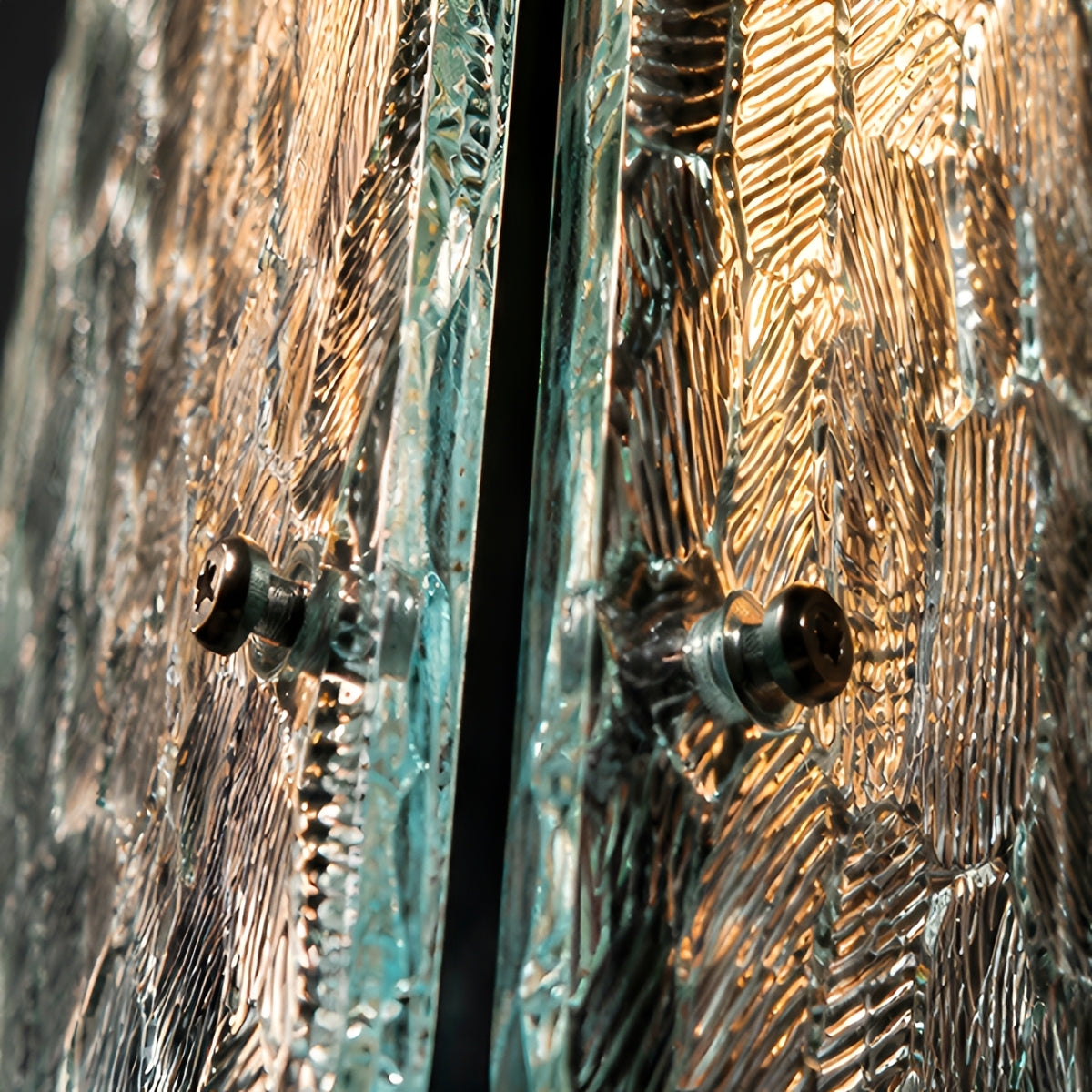 Waterproof Luxury Diamond Leaf Textured Glass Outdoor Wall Light