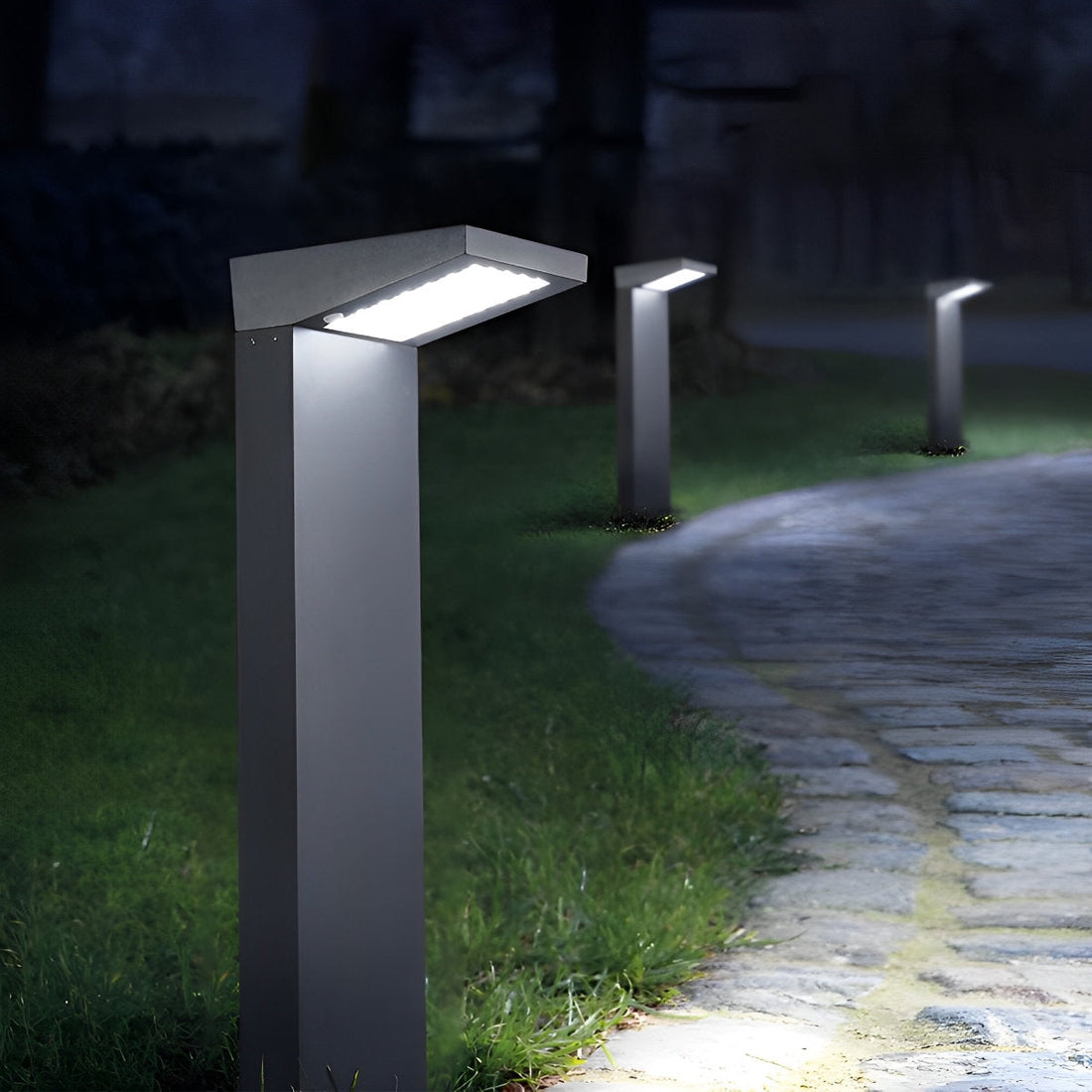 7-shaped Solar Waterproof LED Modern Outdoor Post Lights Pathway Lights - Flyachilles