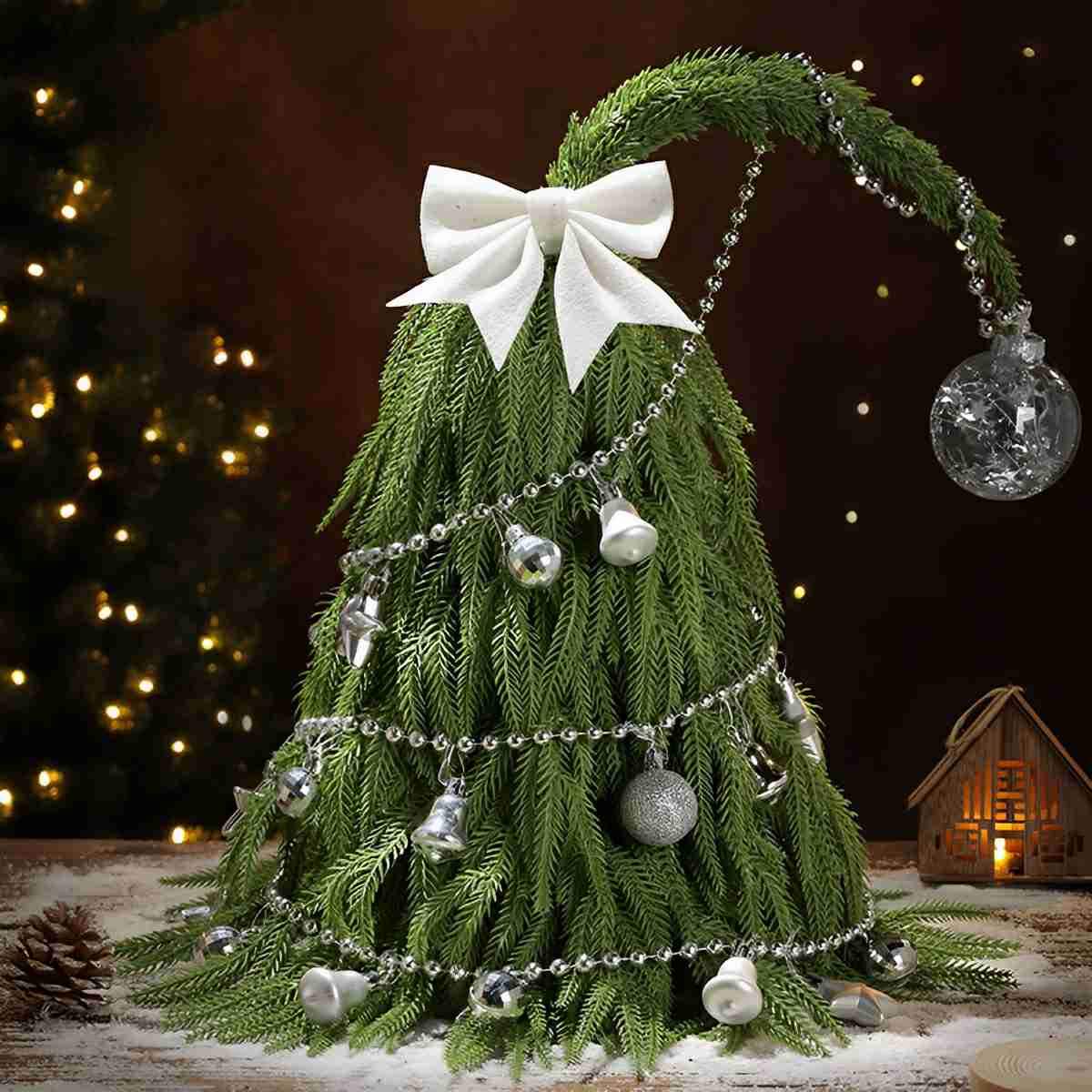 Artificial Small Christmas Tree Desk Table Tree Xmas Decorations Gift 7.87 ''Diax11.81 ''H / Christmas Tree / Single