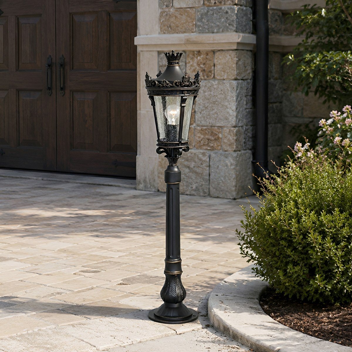 Classic Vintage European Lantern Pathway Bollard Light - Flyachilles