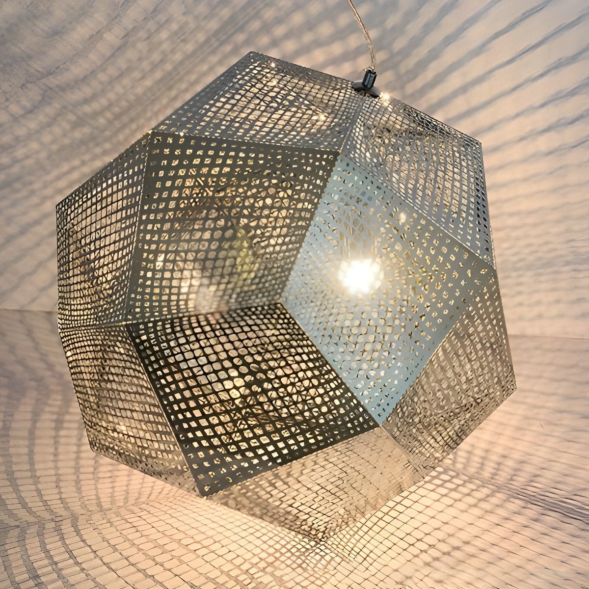 Geometric Round Electroplated Metal Postmodern Pendant Light Chandelier Ceiling Light - Flyachilles