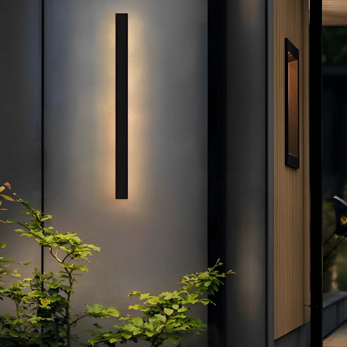 Minimalist Long Strip LED Waterproof Black Modern Solar Wall Light - Flyachilles