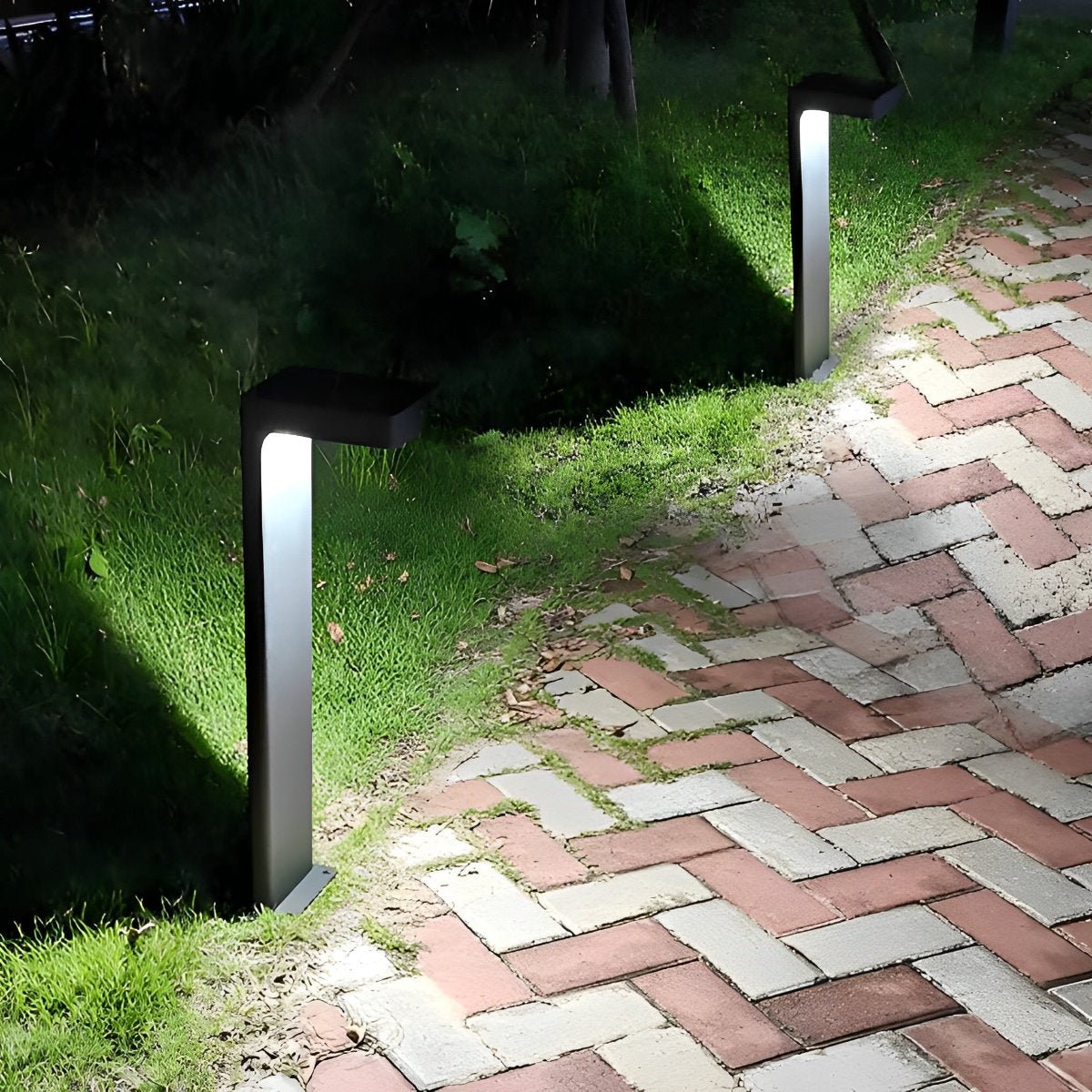 Minimalist Waterproof LED Black Modern Outdoor Solar Pathway Walky Lights - Flyachilles