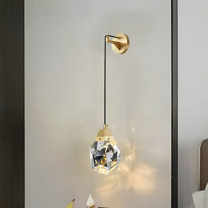 Modern Luxury Faceted Crystal Wall Sconce - Flyachilles