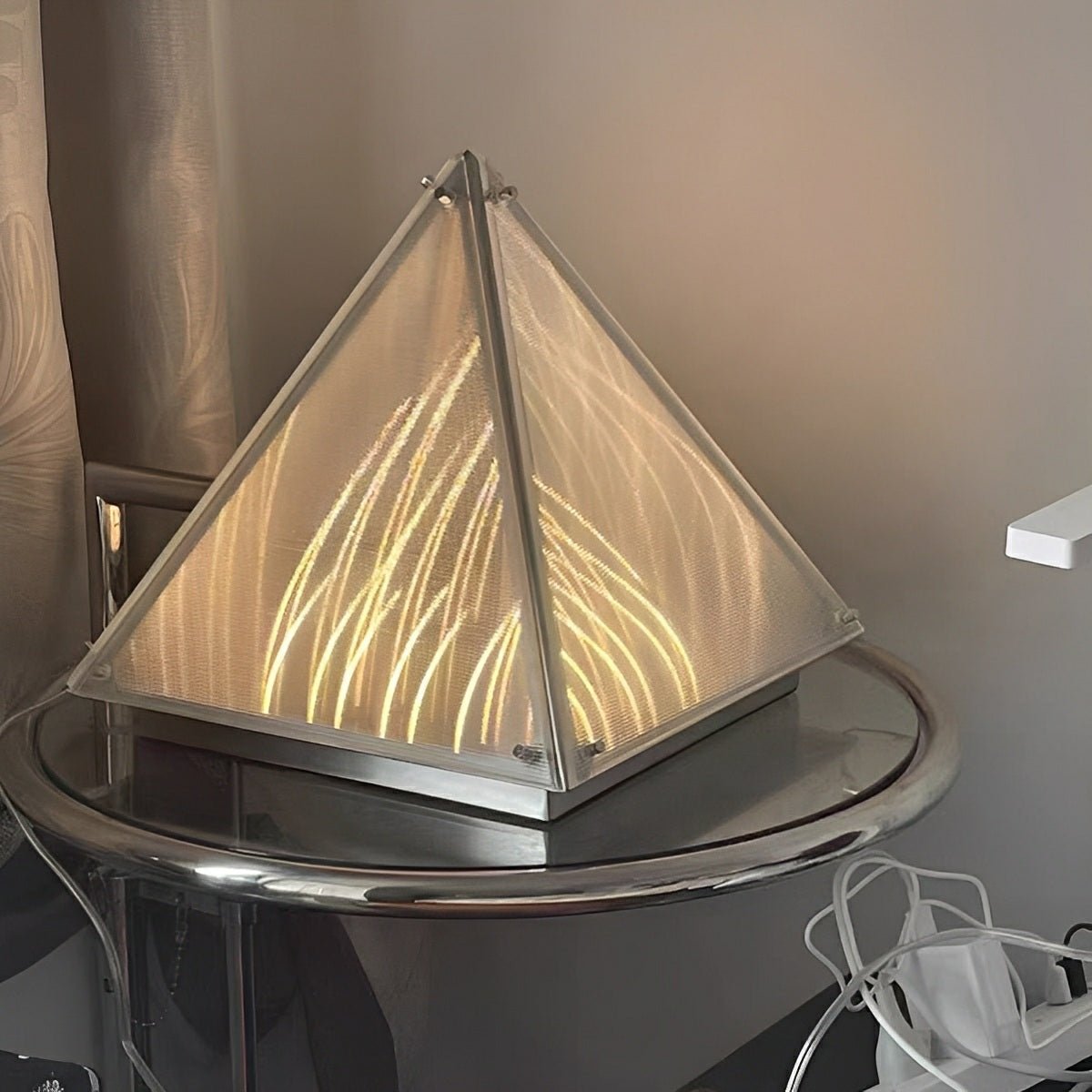Modern Minimalist Pyramid Dimmable LED Table Lamp - Flyachilles