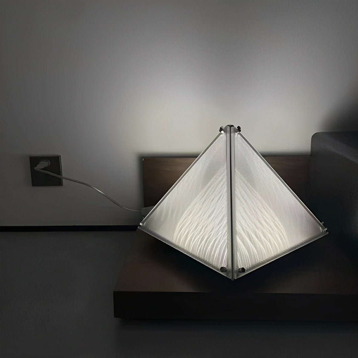Modern Minimalist Pyramid Dimmable LED Table Lamp - Flyachilles