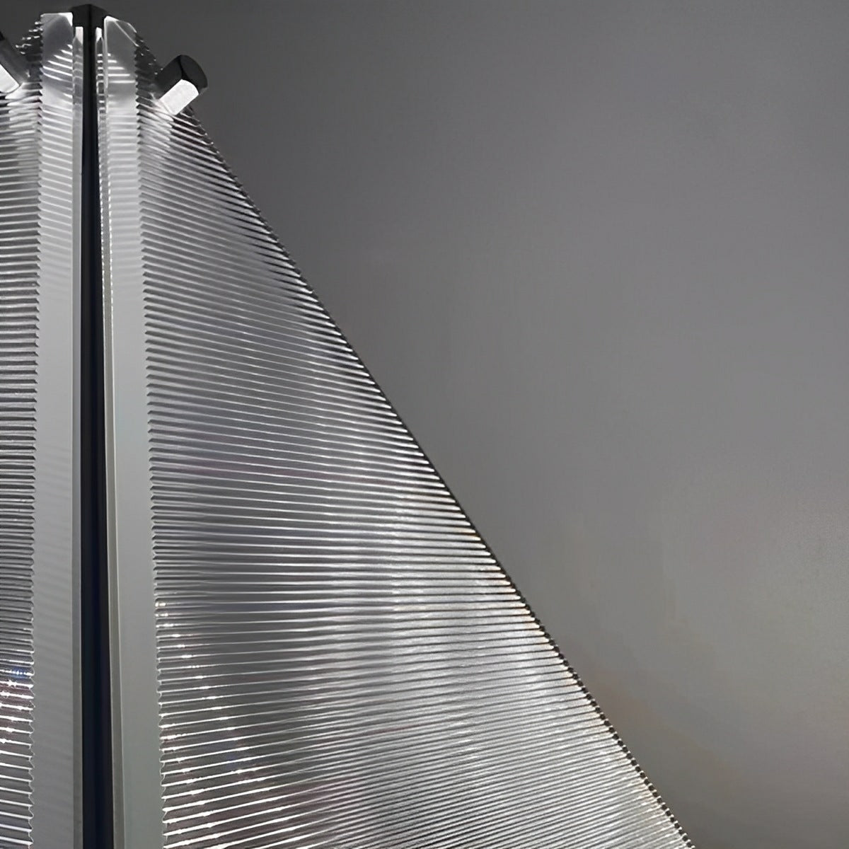 Modern Minimalist Pyramid Dimmable LED Table Lamp - Flyachilles