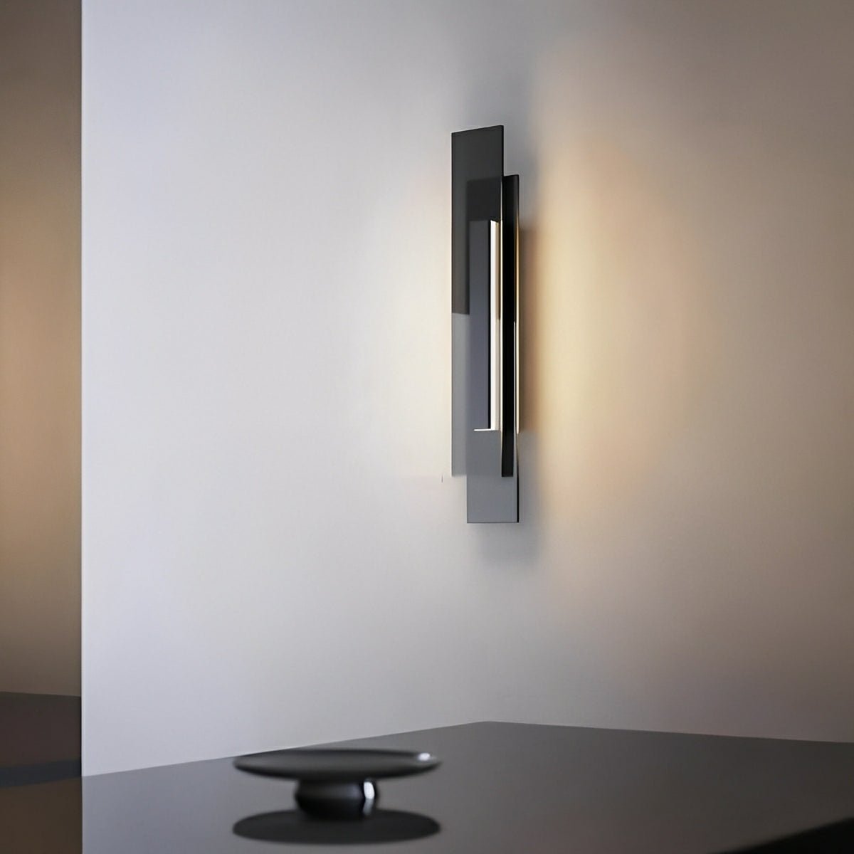 Modern Minimalist Tiered Glass LED Wall Sconce - Flyachilles