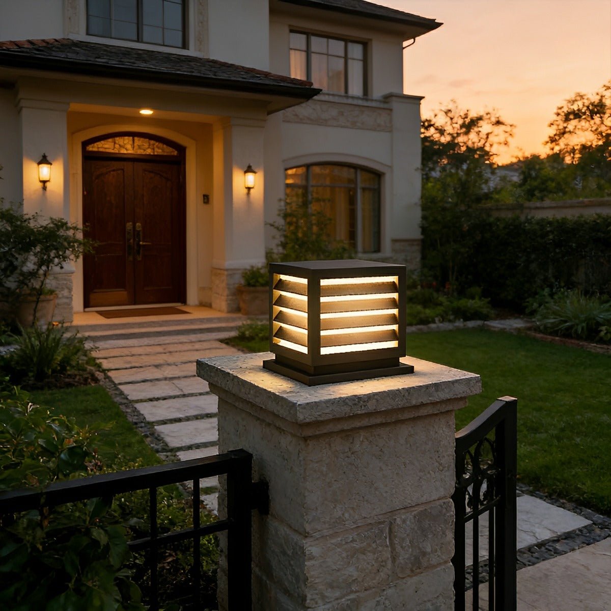 Outdoor Black Square Grille Post Cap Lights Fence Column Light - Flyachilles