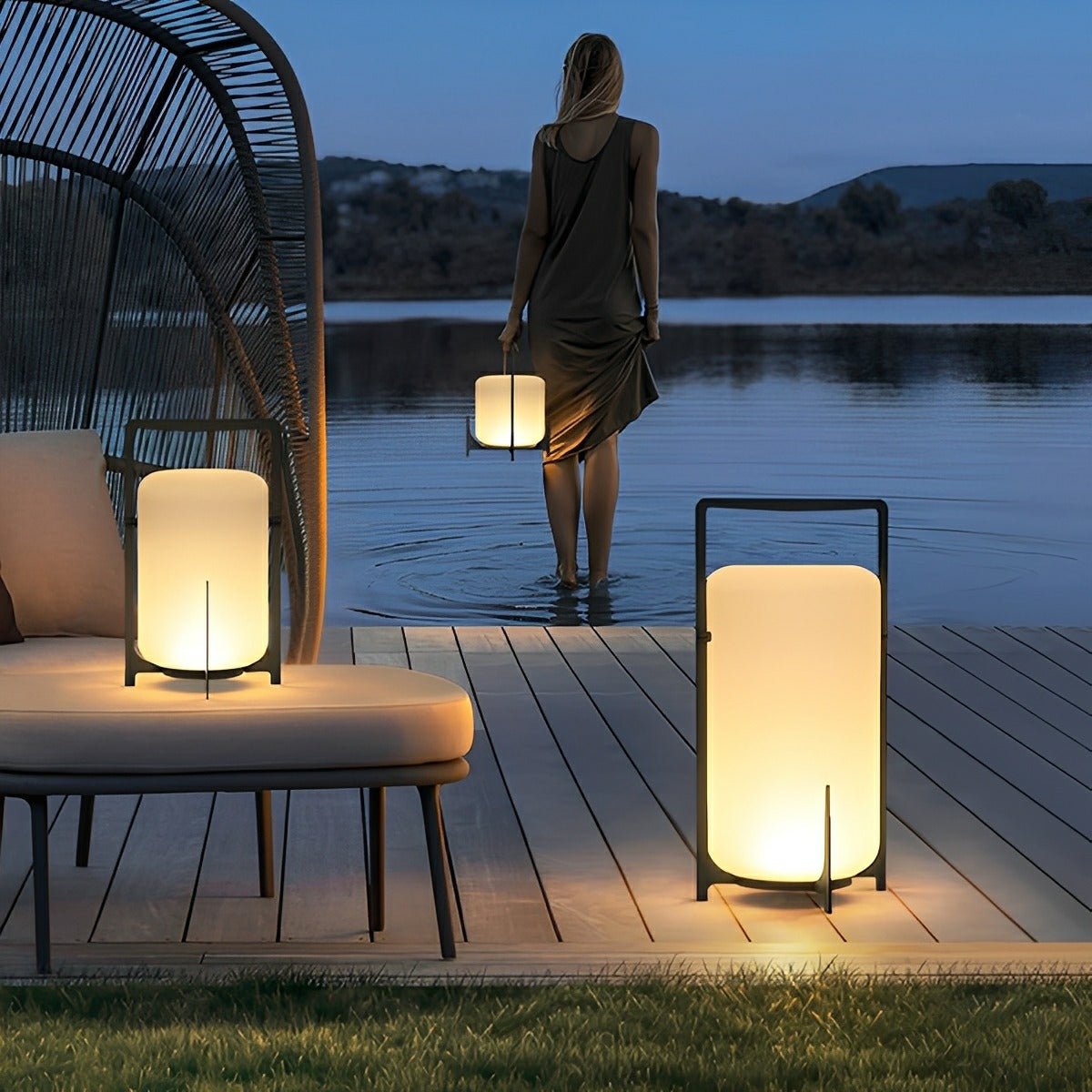 Portable Lantern Shaped Waterproof LED Modern Outdoor Lights Floor Lamp - Flyachilles