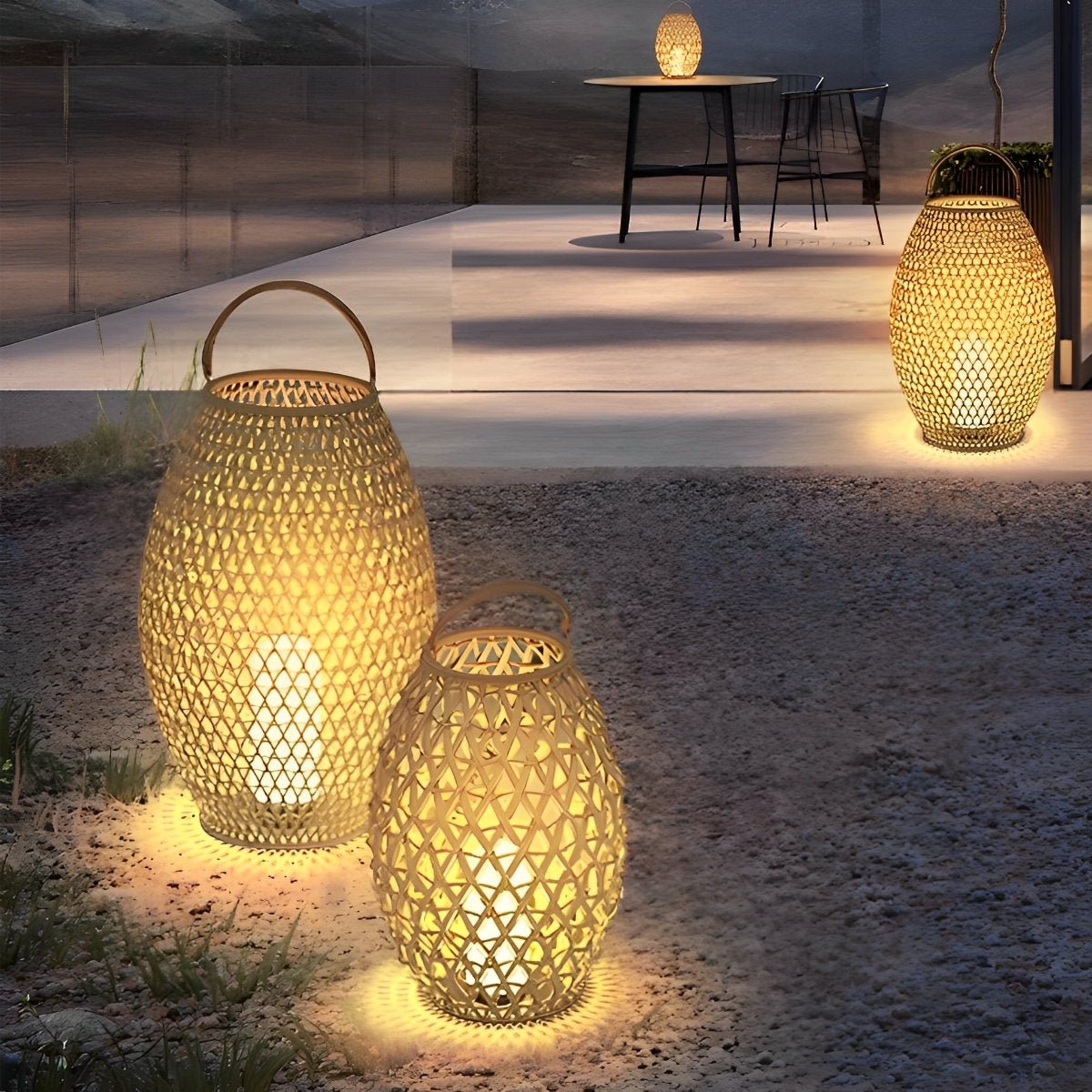 Portable Lanterns Shape Light Waterproof LED Modern Lawn Lamp - Flyachilles