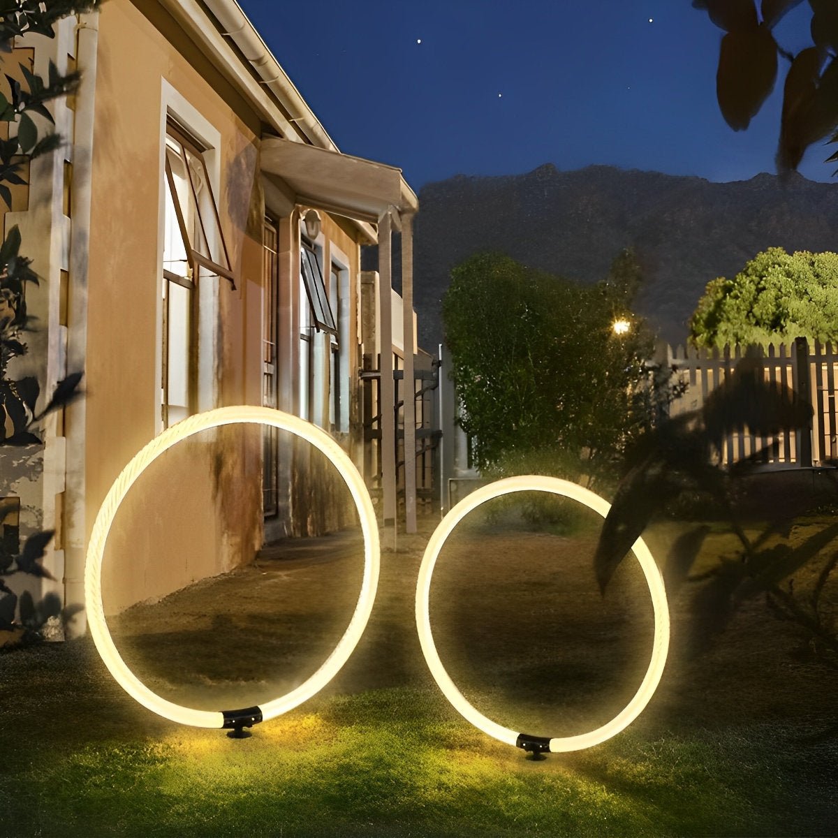 Ring Minimalist LED Waterproof Modern Outdoor Lawn Lamp - Flyachilles