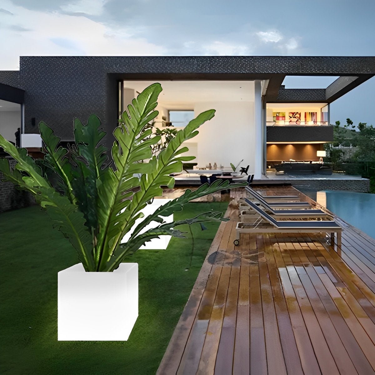 Square Waterproof Multipurpose Garden Lights Solar Flower Pot Lights - Flyachilles