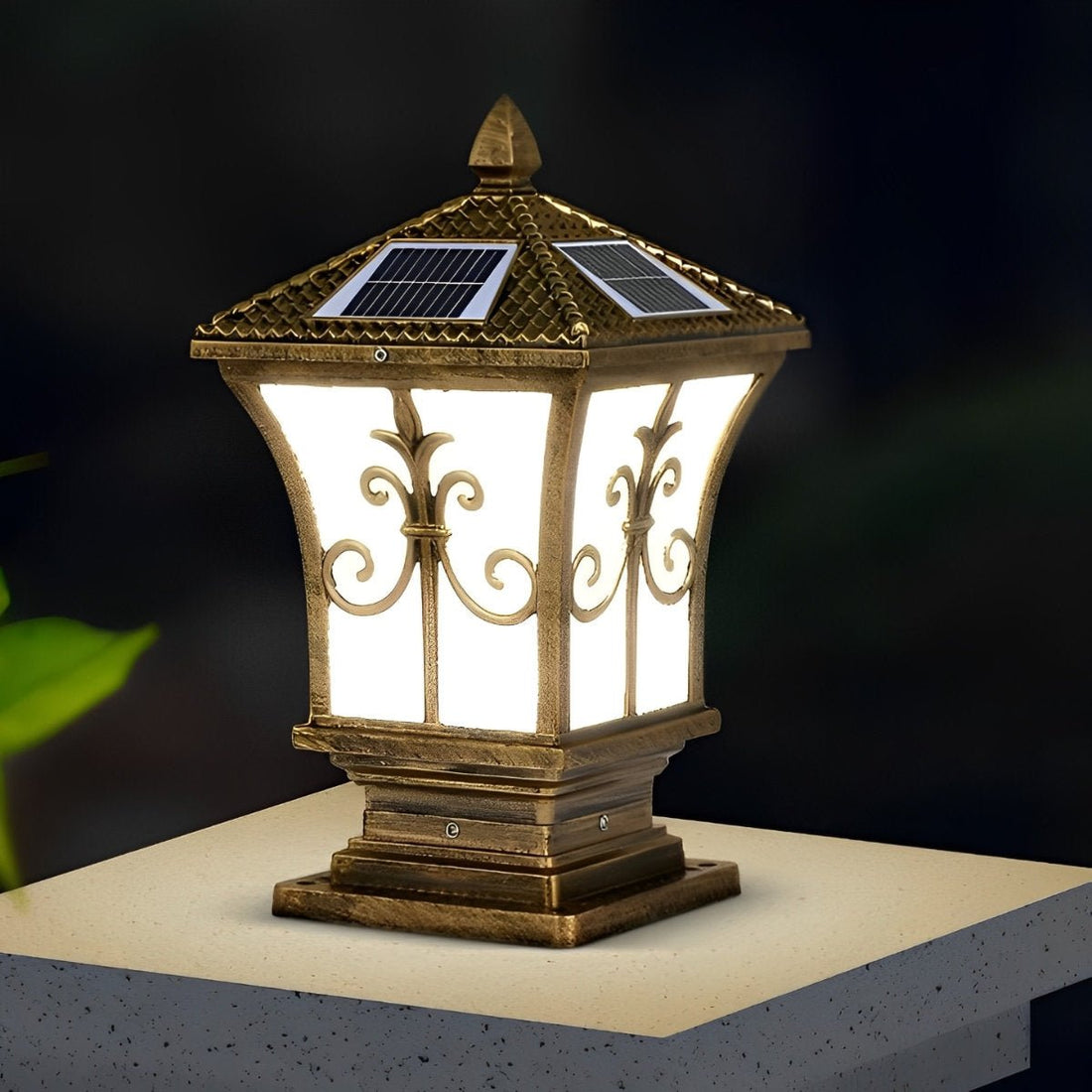 Vintage Pattern Waterproof Automatic Solar Powered Fence Post Lights - Flyachilles