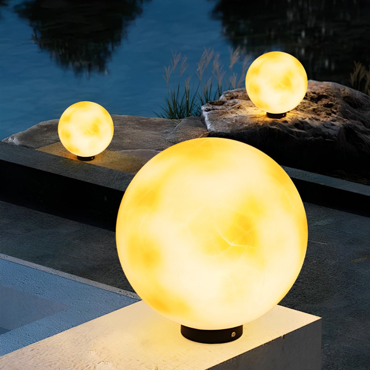 Waterproof LED Round Ball Moon Modern Solar Post Caps Lights - Flyachilles