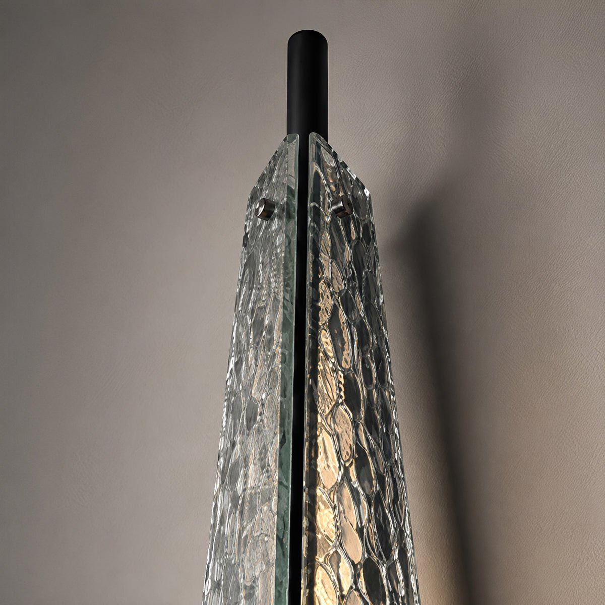 Waterproof Luxury Diamond Leaf Textured Glass Outdoor Wall Light - Flyachilles