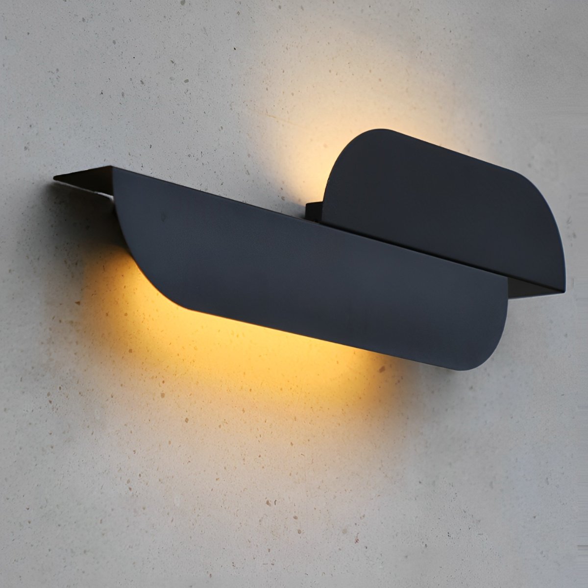 Waterproof Minimalist Arc - shaped LED Outdoor Wall Sconces - Flyachilles