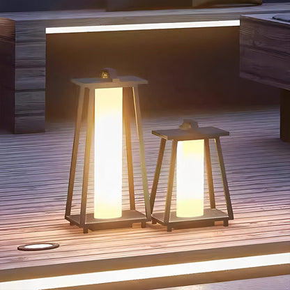 Waterproof Modern Minimalist Geometric LED Outdoor Floor Lamp - Flyachilles