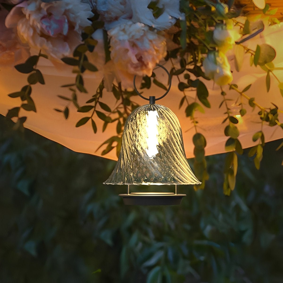 Waterproof Solar Bell Shape Outdoor Hanging Lights for Porch Garden - Flyachilles