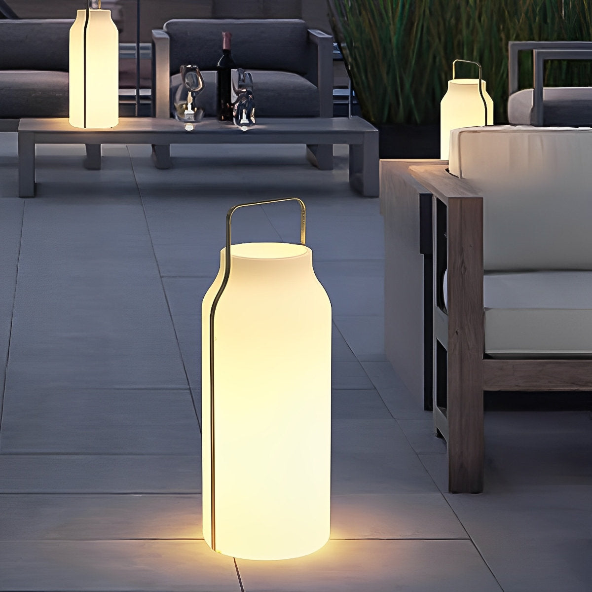 Waterproof Solar Vase Shape LED Outdoor Floor Lamp - Flyachilles