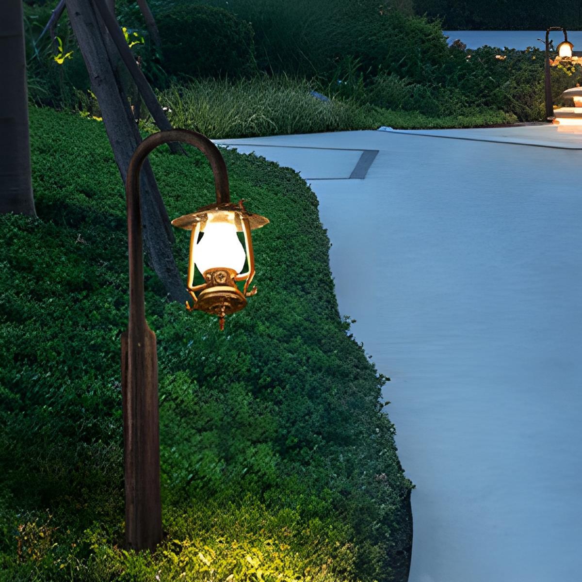 Waterproof Vintage Lantern Outdoor Western Street Lights - Flyachilles
